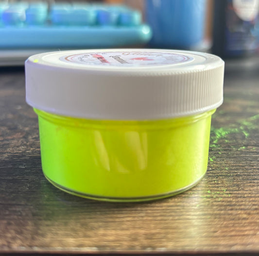 Bright yellow mica
