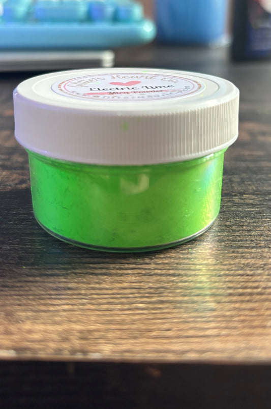 Bright green mica